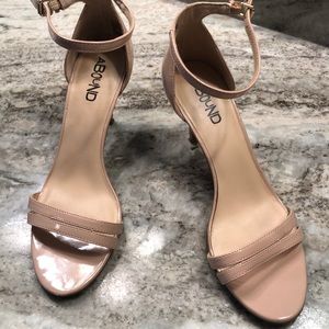 Nude strappy heel